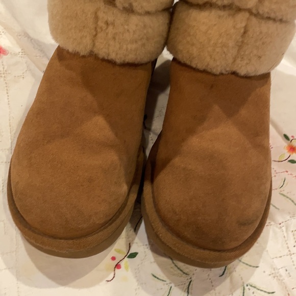 ☁️UGG☁️ Tania Boots. Size 8. Used Like New - Picture 8 of 8
